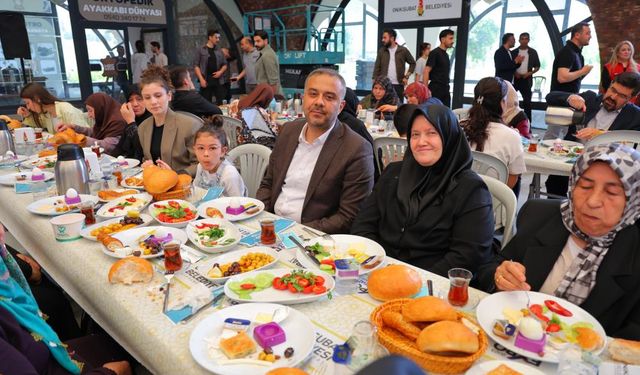 Şehit anneleri Anneler Günü'nde unutulmadı