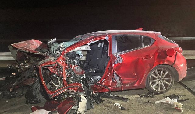 Ankara-Niğde otoyolunda feci kaza: 4 kişi hayatını kaybetti