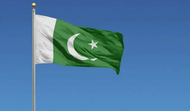 Pakistan Bayrağındaki Ay ve Yıldız Ne Anlama Geliyor?