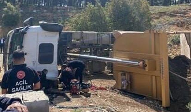 Dulkadiroğlu’nda kamyonun altında kalan sürücü hayatını kaybetti