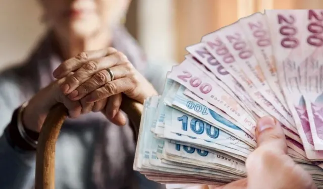 Temmuz’da Emeklilere Dev Fırsat: Zamlı Maaşlar ve 27 Bin TL’ye Kadar Nakit Promosyon!
