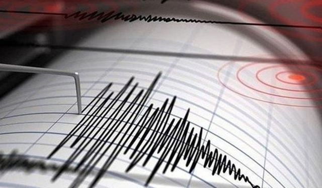 Türkiye'nin sınır komşusu İran'da 5.4 büyüklüğünde deprem!