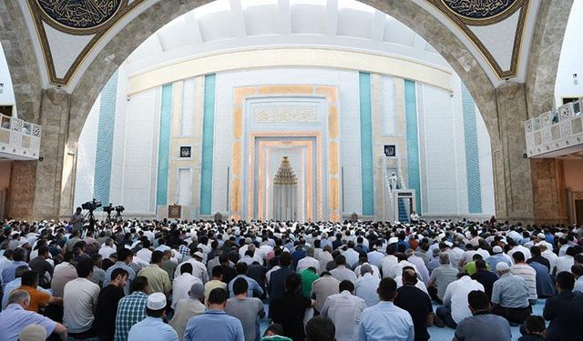 Diyanet’ten düğünlerde sadeleşme çağrısı!
