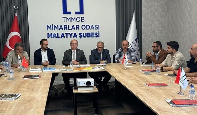 Mimarlar Odası'ndan uyarı: Dönüşüm başvuruları süresiz olmalı, mali destekler artırılmalı