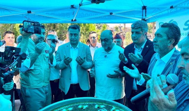 Akpınar’dan Aşure Günü’nde Mesaj: “Bu Tat, Kardeşliğin Lezzeti”