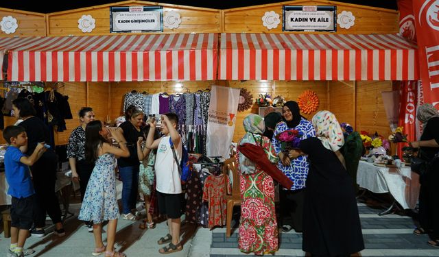 Ağustos Fuarı’nda kadınların el emeği kazanca dönüşüyor