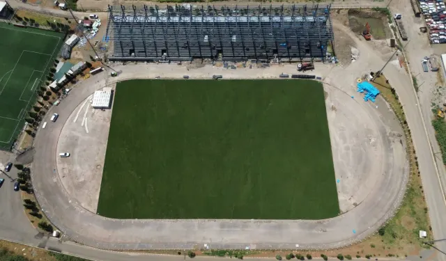 Kahramanmaraş’ın yeni stadyumu maça yetişmeyecek
