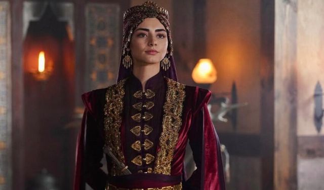 Kuruluş Osman'da ayrılık: Özge Törer veda etti, yerine kim gelecek?