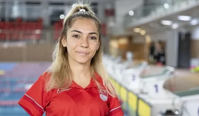 Kahramanmaraşlı milli yüzücü Sevilay Öztürk’ten gümüş zafer