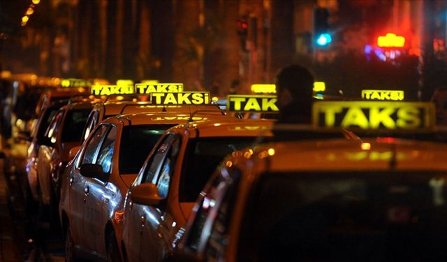 İstanbul'da Turisti 400 Bin TL Dolandıran Taksicinin Kimliği Ortaya Çıktı mı?