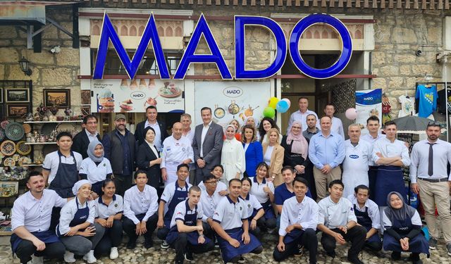 Bosna Hersek'te Mado rüzgarı: Mostar'da coşkulu açılış