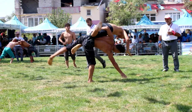 Kısa Şalvar Güreş Şampiyonası İçin Geri Sayım: Kahramanmaraş’ta Heyecan Dorukta!