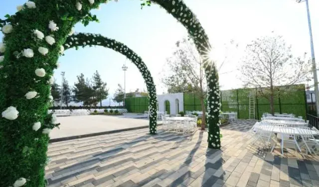 Başkan Toptaş, 1000 kişilik Kavlaklı Kır Düğün Salonu’nda incelemelerde bulundu