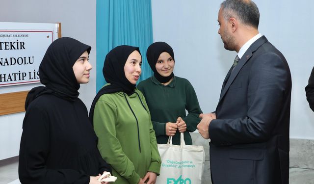 Onikişubat Belediyesi, Kırsal Mahallelerdeki Öğrencileri Unutmadı