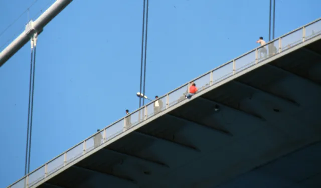 Ömer Belli: Boğaz Köprüsü'nden Atladı, Arama Sürüyor