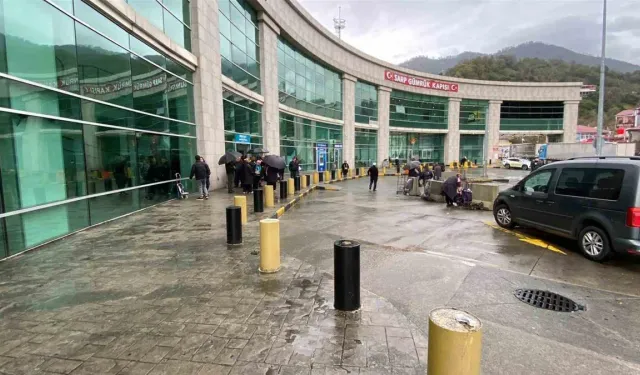 Gürcistan’dan Türkiye’ye seyahat edenlere sürpriz düzenleme! Yeni şart olmadan giriş yapılamayacak