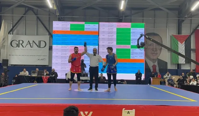 Kahramanmaraşlı öğretmen ringde devleşti: Türkiye şampiyonluğu geldi