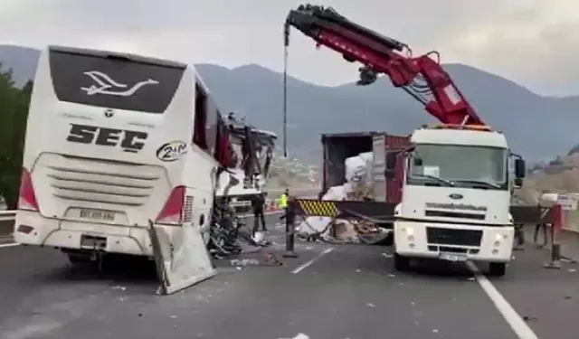 Osmaniye’de otobüs faciası! Can kaybı ve yaralılar var