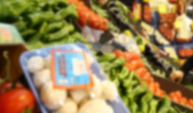 Tarihi Geçmiş Ürünleri Etiketlerini Silerek Yeniden Raflara Koydu