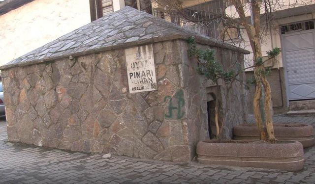 Kahramanmaraş'ta 4 asırdır uyuzlara şifa dağıtıyor