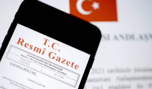 Gece Yarısı Kararnamesi Yayımlandı: 19 İlin Valisi Değişti, İşte Yeni İsimler!