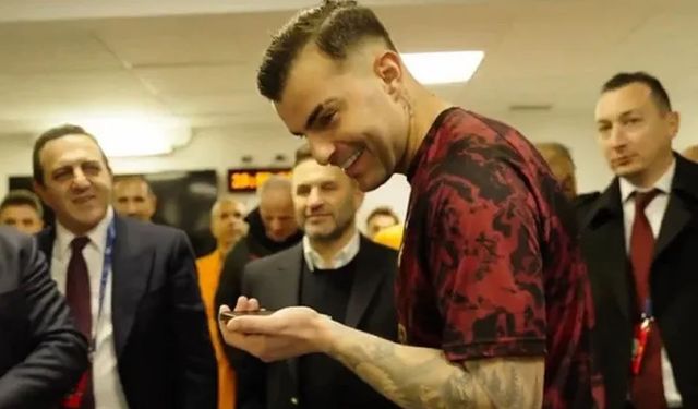 Cumhurbaşkanı Erdoğan'dan Galatasaray'a Tebrik Telefonu: Barış Alper Yılmaz'a 53 Numaralı Övgü