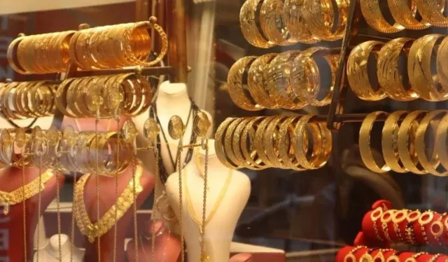 Altın fiyatları bayram sabahı ters köşe yaptı! 20 Mart gram ve çeyrek altın fiyatlarında son durum ne?