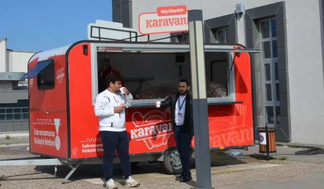 KSÜ’de Kütüphane Haftası Sürprizi: Öğrencilere Sıcak İkram!