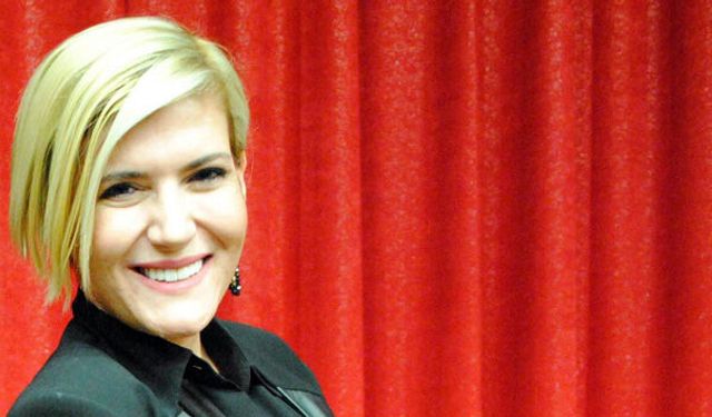 Özge Uzun Kimdir? Ünlü Sunucunun Kariyeri ve Biyografisi