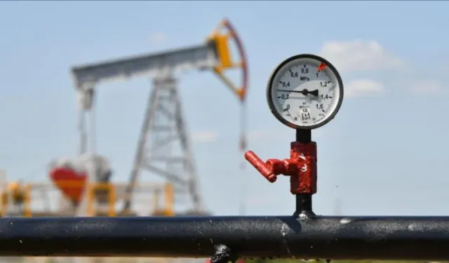 Petrol piyasasında tarihi ters köşe: WTI fiyatı 4 yıl sonra Brent'i solladı!