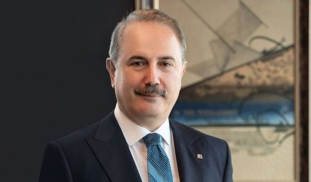 Abdi Serdar Üstünsalih Kimdir? Kariyeri ve Hayat Hikayesi