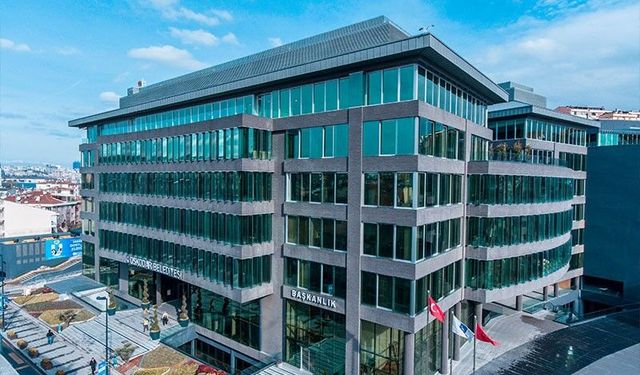 Barkın Ege Tekkökoğlu Kimdir? Kariyeri ve Gözaltı Nedeni