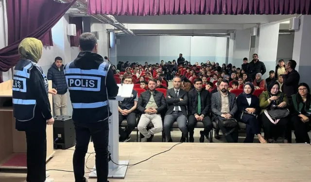 Kahramanmaraş’ta Öğrencilere Kritik Uyarı: Suçtan Korunmanın Yollarını Öğrendiler