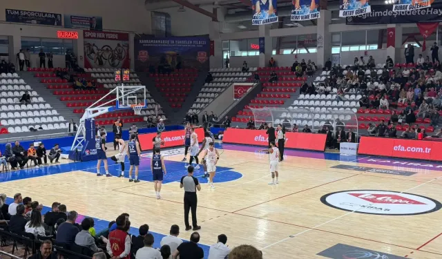 Potada Bölge Derbisi: Kahramanmaraş ve Antep Yarı Final İçin Parkede!
