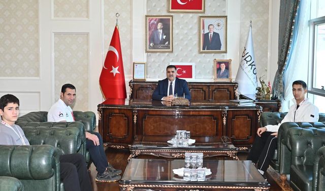 Türkoğlu Belediye Başkanı Mehmet Karaca’dan Şampiyonlara Tebrik: Başarımız Tescillendi