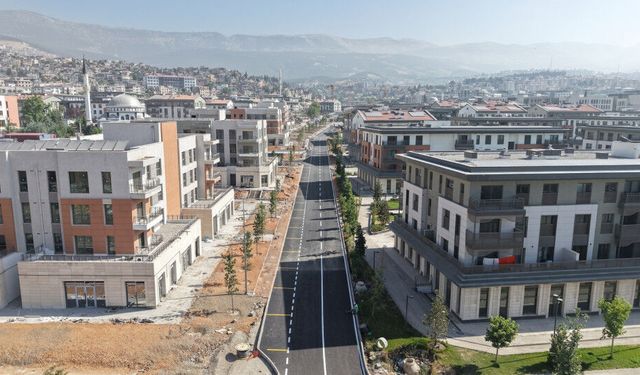 18 Milyonluk Asfalt Seferberliği: Azerbaycan Mahallesi’nde Yol Sorunu Bitti