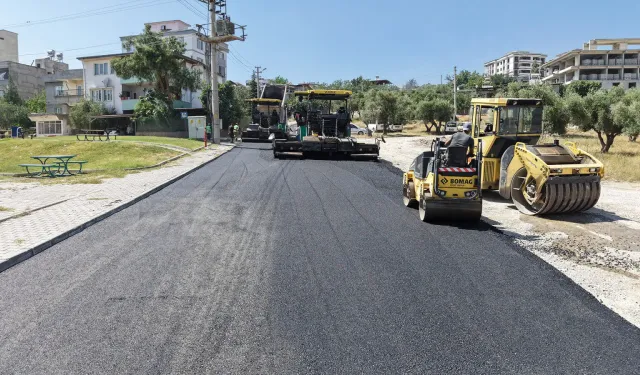 Büyükşehir Belediyesi 17 Noktada Yol Yeniliyor