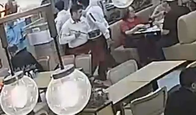 Şovunuz batsın! Restorandaki 'tereyağı şovu' 2 yaşındaki bebek yaktı