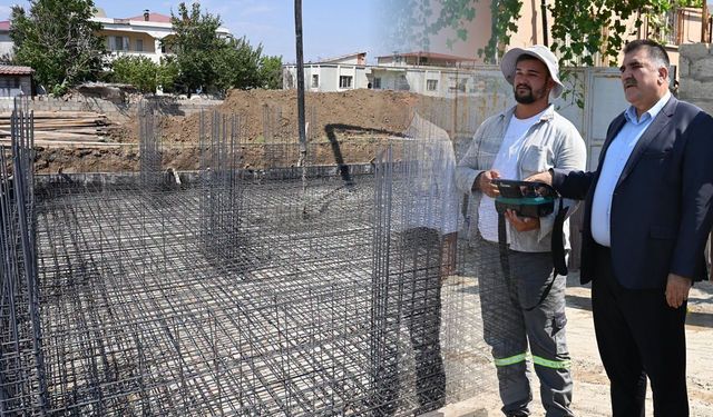 Başkan Karaca düğmeye bastı, İstasyon Mahallesi'nde temel atıldı