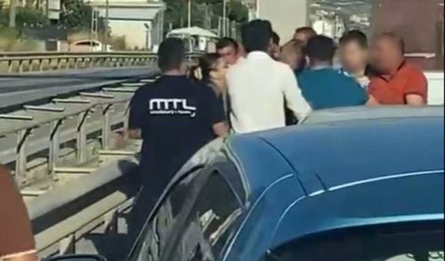 Büyükçekmece E-5'te Sürücüler Arasında Kavga Çıktı