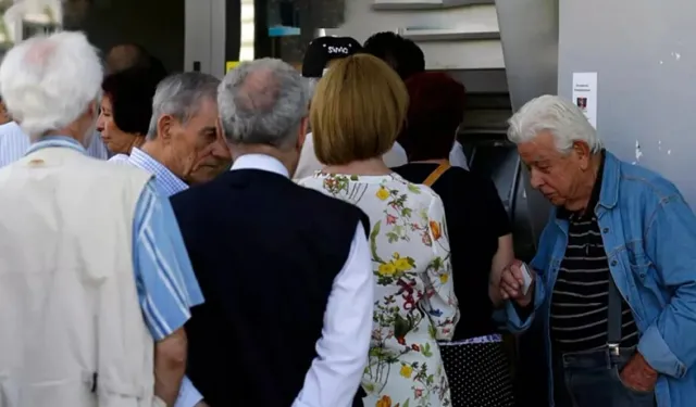 Emeklilik Hayali Kuranlara Müjde: Prim Günü Eksik Olanlar Bu Yolla Emekli Oluyor