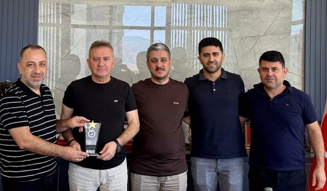 İş insanı Musa Özkök'ten İstiklalspor'a büyük destek