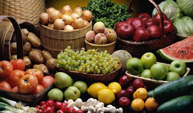 Kahramanmaraş’ta Meyve Fiyatları Uçtu: Adetle Alışveriş Devri
