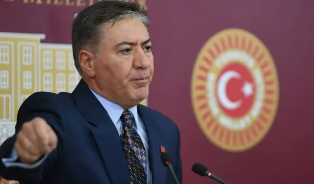 Murat Emir hangi partiden ayrıldı? Yeni Parti'ye geçen Murat Emir kimdir?