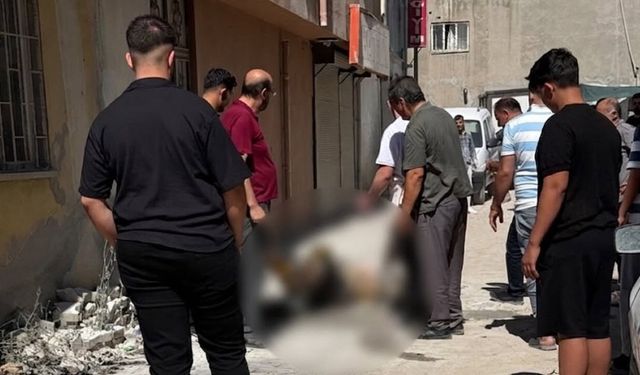 Kahramanmaraş'ta telefon görüşmesi sonrası kendini ateşe verdi!