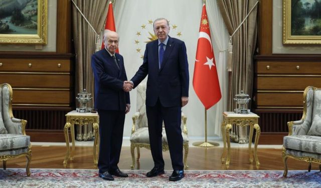 Erdoğan ve Bahçeli Cumhurbaşkanlığı Külliyesinde Görüştü
