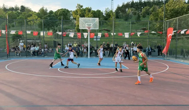 Kahramanmaraş’ta 3x3 Sokak Basketbolu Turnuvası Heyecanı