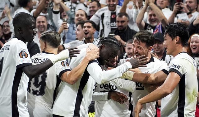 Beşiktaş Crystal Palace İle 2-2 Berabere Kaldı: 7 Puan