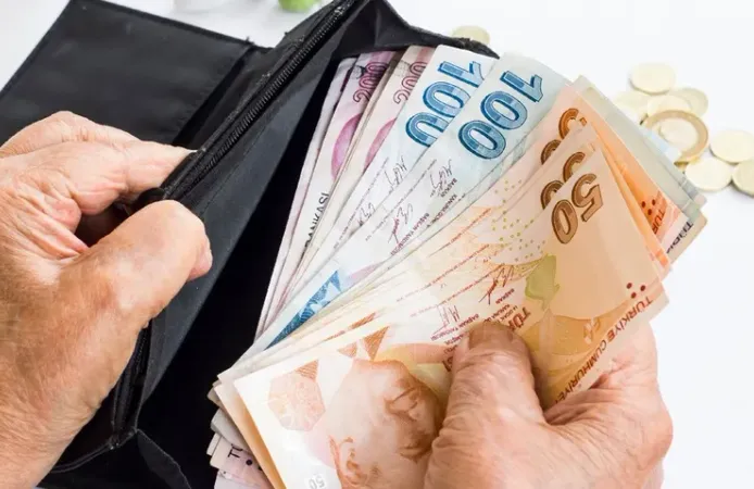 Muvazaalı Boşanma İle Maaş Oyunu Yargıya Takıldı