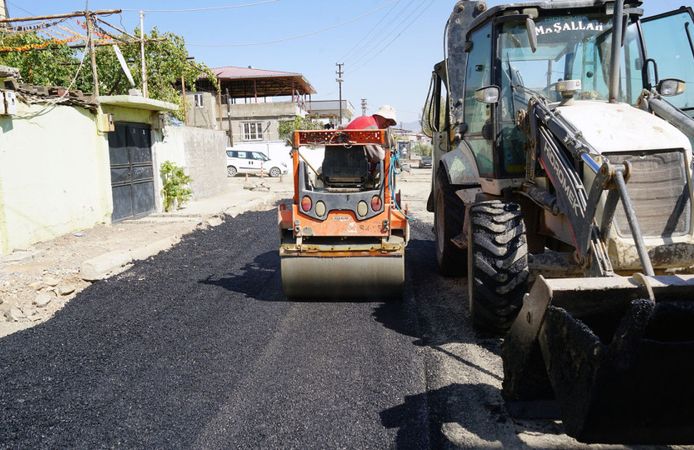 Dulkadiroğlu’nda Asfalt Mesaisi Sürüyor